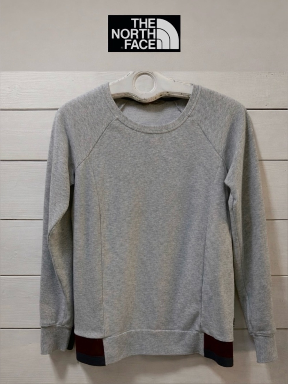 THE NORTH FACE Grey Crewneck Sweatshirt Size S